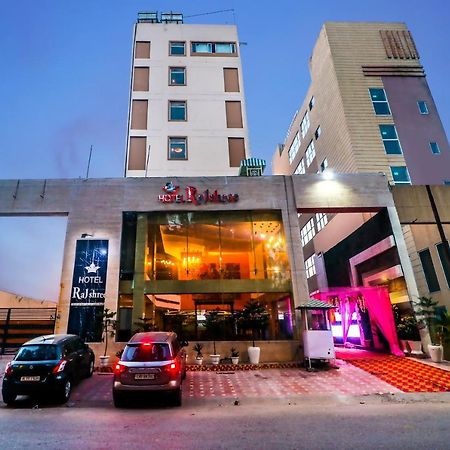 Hotel Rajshree & Spa Chandīgarh Exterior foto