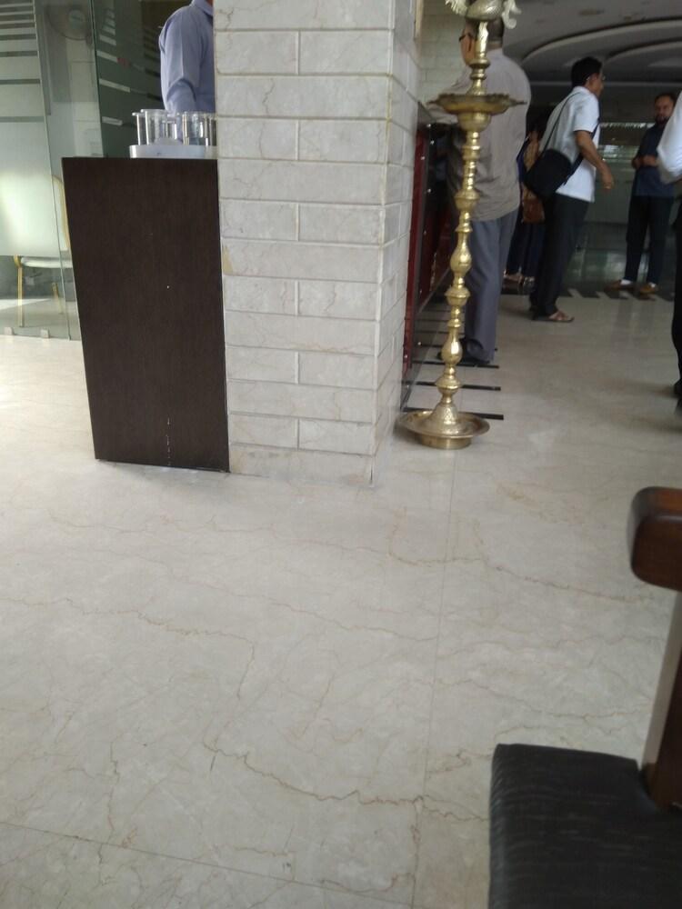 Hotel Rajshree & Spa Chandīgarh Exterior foto