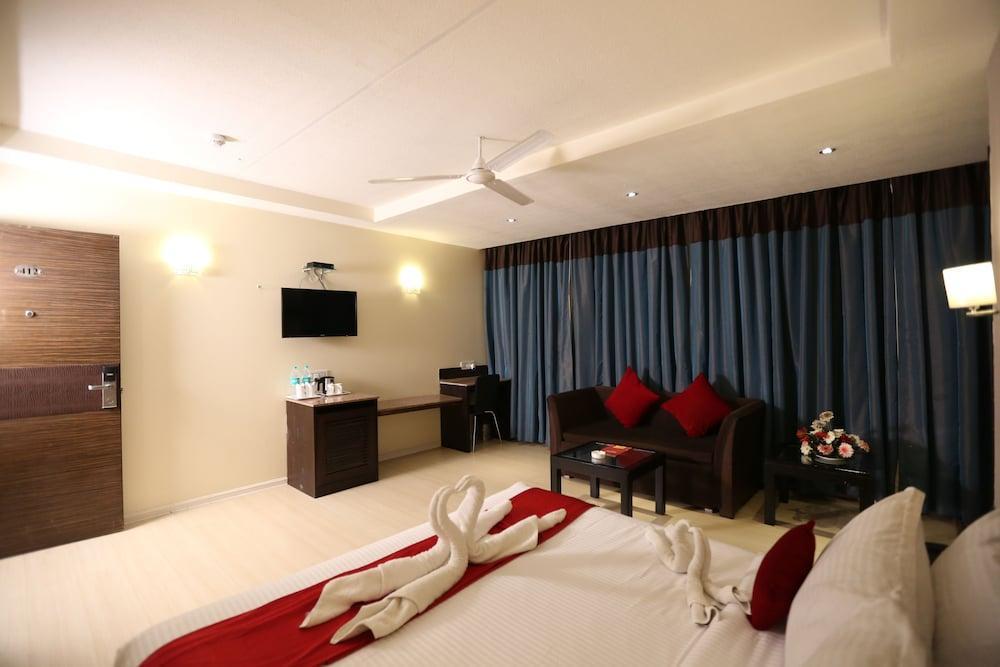 Hotel Rajshree & Spa Chandīgarh Exterior foto