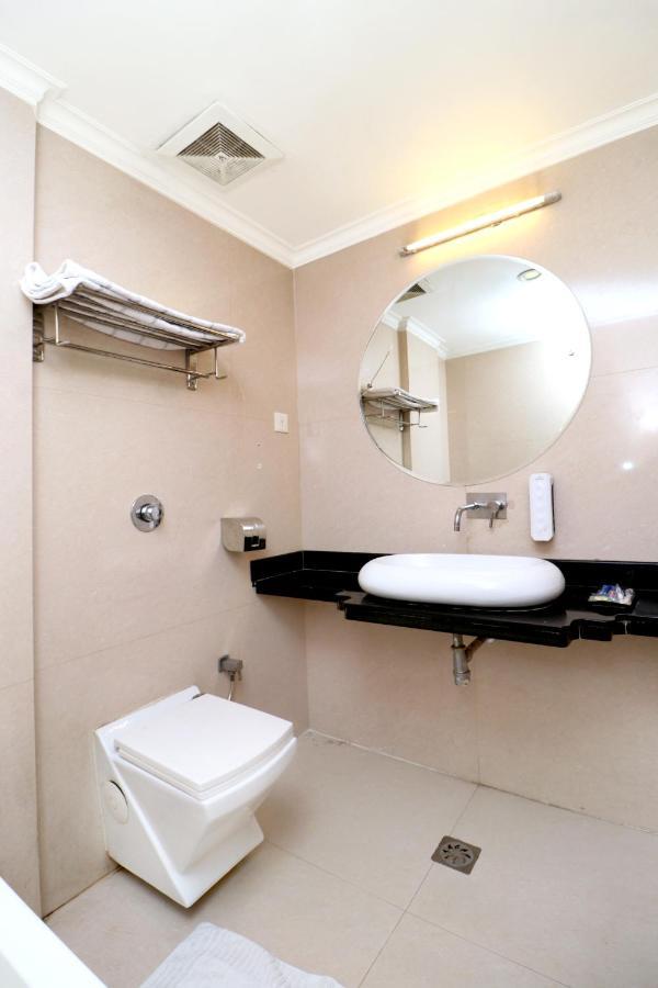 Hotel Rajshree & Spa Chandīgarh Exterior foto