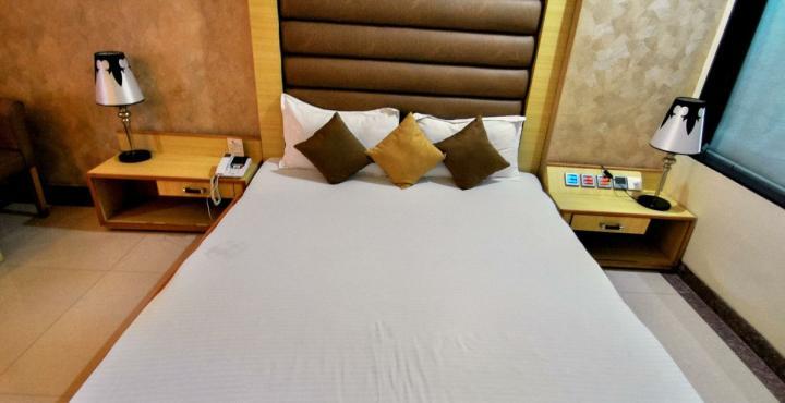 Hotel Rajshree & Spa Chandīgarh Exterior foto