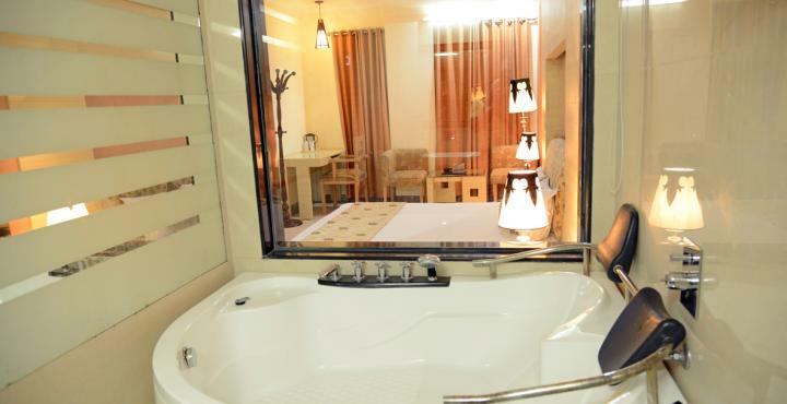Hotel Rajshree & Spa Chandīgarh Exterior foto